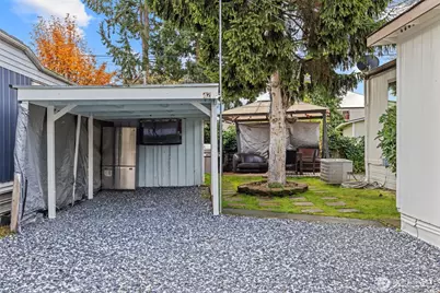 10302 Lakeview Avenue SW #42, Lakewood, WA 98499 - Photo 2