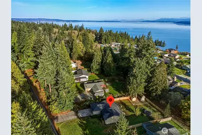 2943 SE Camano Drive, Camano Island, WA 98282 - Photo 2