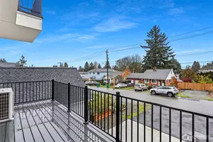 10615 2nd Pl SW, Seattle, WA 98146 - Photo 24