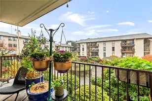 13229 Linden Ave N, Seattle, WA 98133 - Photo 8