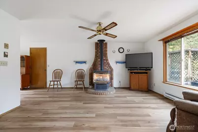 2350 Reservation Rd, Oak Harbor, WA 98277 - Photo 4