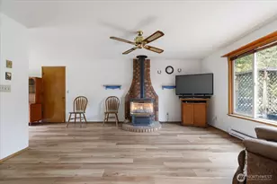 2350 Reservation Rd, Oak Harbor, WA 98277 - Photo 4