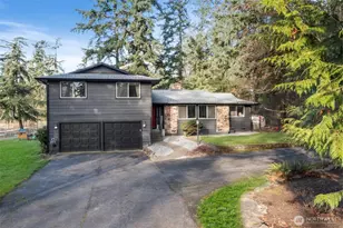 1325 304th St E, Roy, WA 98580 - Photo 2