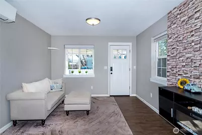 307 W 2nd Avenue, Kittitas, WA 98934 - Photo 4