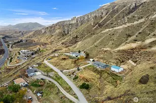 3570 Pinnacle Pl, Wenatchee, WA 98801 - Photo 34