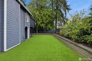 21505 84th Ave W, Edmonds, WA 98026 - Photo 20