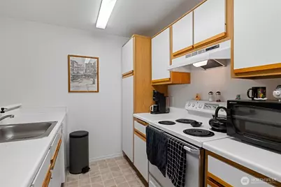 7453 Newcastle Golf Club Road #F203, Newcastle, WA 98059 - Photo 10