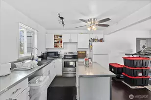 1411 47th Ave E, Fife, WA 98424 - Photo 8