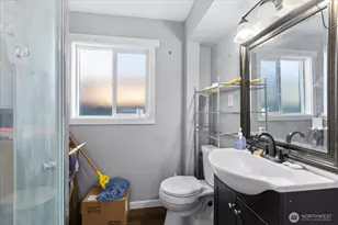 1411 47th Ave E, Fife, WA 98424 - Photo 12