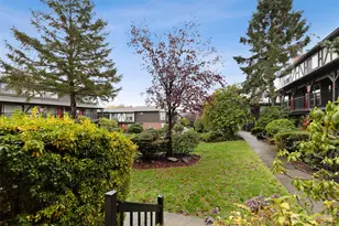 3425 S 176th St, SeaTac, WA 98188 - Photo 2
