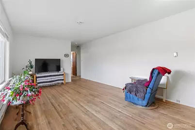 2947 Douglas St, Longview, WA 98632 - Photo 2