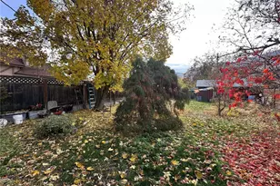 426 E Wapato Ave, Chelan, WA 98816 - Photo 4