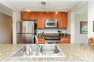 2145 Dexter Avenue N #205, Seattle, WA 98109 - Photo 6