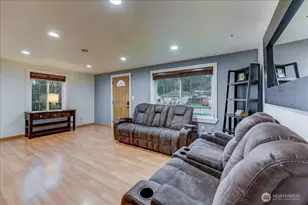 3533 SE 6th St, Renton, WA 98058 - Photo 4