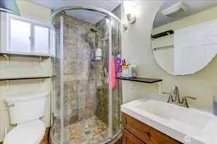 3533 SE 6th St, Renton, WA 98058 - Photo 14