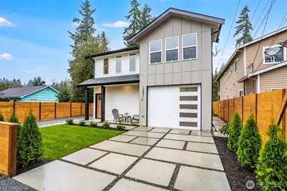 12531 25th Avenue NE #Unit C, Seattle, WA 98125 - Photo 32