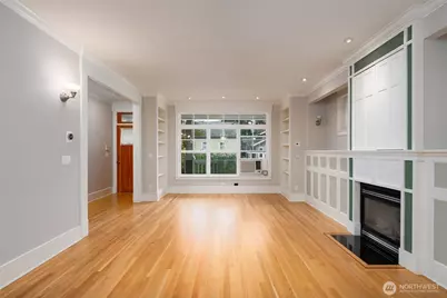 6215 22nd Avenue NE, Seattle, WA 98115 - Photo 6