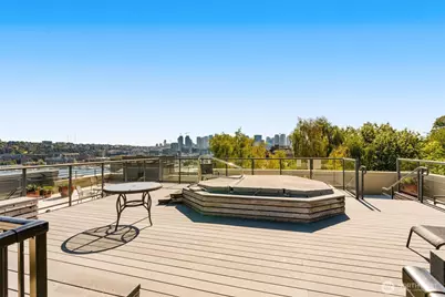 1504 Aurora Avenue N #101, Seattle, WA 98109 - Photo 16