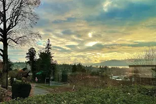 925 15th St, Bellingham, WA 98225 - Photo 24