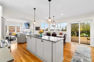 925 15th St, Bellingham, WA 98225 - Photo 10