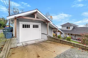 925 15th St, Bellingham, WA 98225 - Photo 34