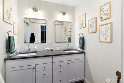 925 15th Street, Bellingham, WA 98225 - Photo 28