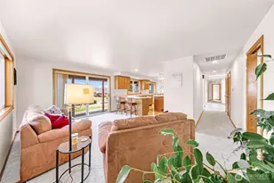 8059 Comox Rd, Blaine, WA 98230 - Photo 18