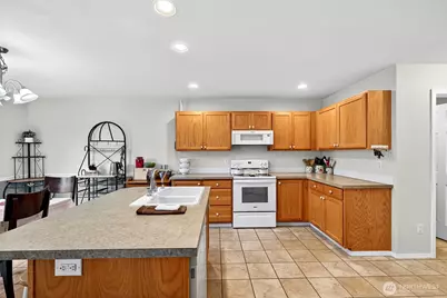 3627 180 Street E, Tacoma, WA 98446 - Photo 12