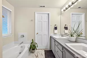 3627 180th St E, Tacoma, WA 98446 - Photo 34