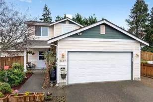 3627 180th St E, Tacoma, WA 98446 - Photo 2