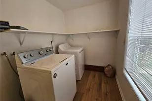 7720 31st Ave SW, Seattle, WA 98126 - Photo 8