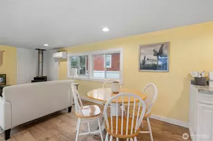 1320 N Oak Harbor St, Oak Harbor, WA 98277 - Photo 6