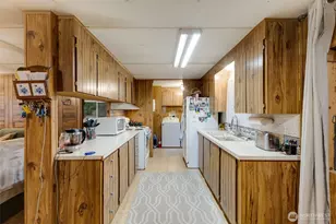 11401 202nd Ave E, Bonney Lake, WA 98391 - Photo 12