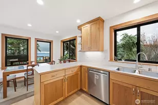 2533 Island View Ln, Lummi Island, WA 98262 - Photo 14