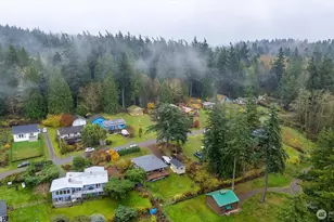 2533 Island View Ln, Lummi Island, WA 98262 - Photo 22