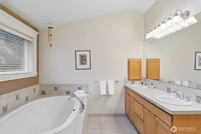 17412 32nd Avenue NE, Lake Forest Park, WA 98155 - Photo 20