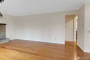 1316 SW 116th St, Seattle, WA 98146 - Photo 4