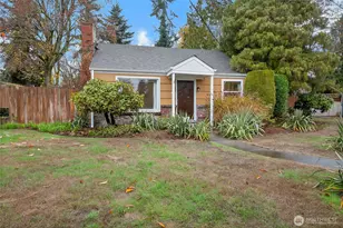 1316 SW 116th St, Seattle, WA 98146 - Photo 2