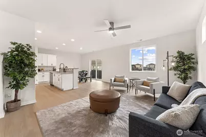 18945 112th Avenue Ct E, Puyallup, WA 98374 - Photo 8