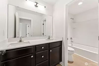 18945 112th Avenue Ct E, Puyallup, WA 98374 - Photo 24