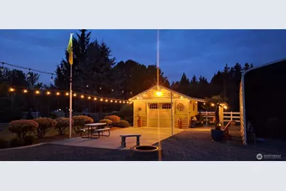 9821 Dechaux Road E, Edgewood, WA 98371 - Photo 40