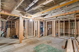 2212 N 46th St, Seattle, WA 98103 - Photo 18