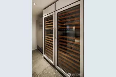 2201 3rd Avenue #2601, Seattle, WA 98121 - Photo 18