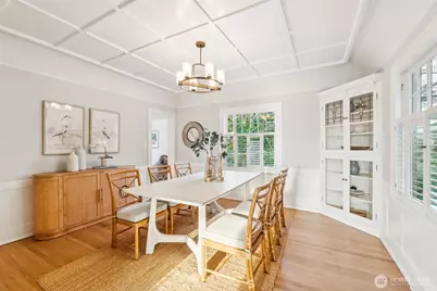 1407 1st Avenue N, Seattle, WA 98109 - Photo 8