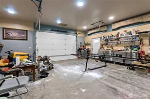 965 E Brookdale Rd, Tacoma, WA 98445 - Photo 28