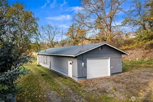 965 E Brookdale Rd, Tacoma, WA 98445 - Photo 6