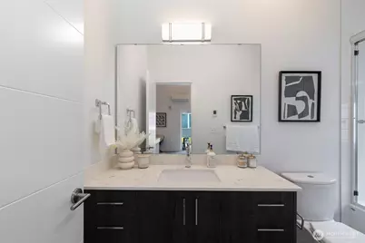 8581 Mary Avenue NW, Seattle, WA 98117 - Photo 22