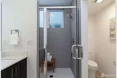 8581 Mary Avenue NW, Seattle, WA 98117 - Photo 16