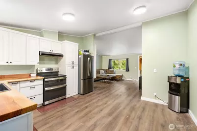 42037 Pine Street, Concrete, WA 98237 - Photo 6