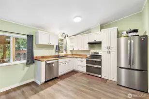 42037 Pine St, Concrete, WA 98237 - Photo 4